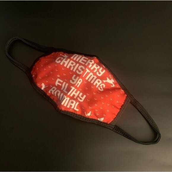 Unisex Adult "Merry Christmas Ya Filthy Animal" Reusable Cloth Face Mask - Picture 2 of 3